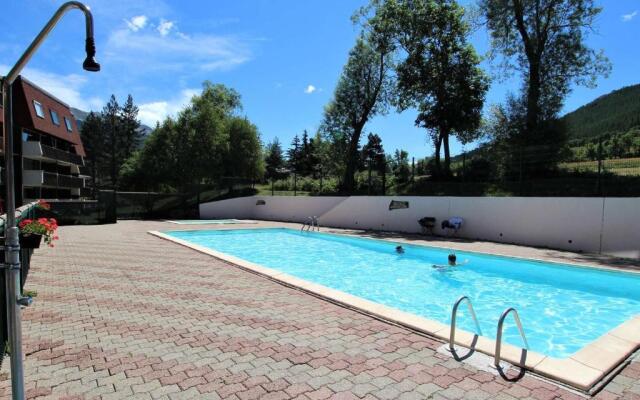 Appartement Serre Chevalier, 1 pièce, 4 personnes - FR-1-330F-80