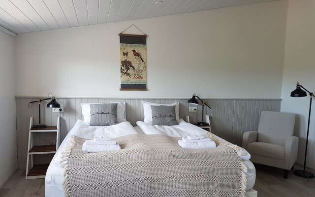 Grásteinn Guesthouse
