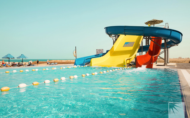 BM Beach Resort