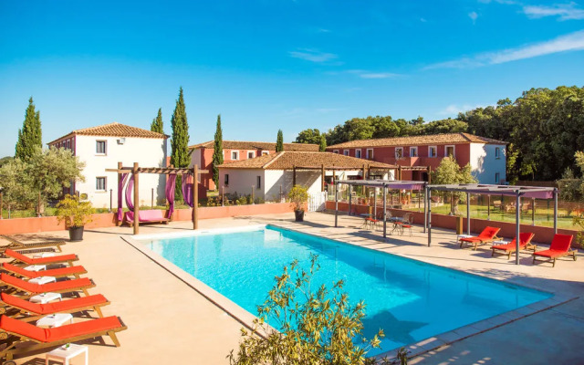 Le Milos Residence Hotel