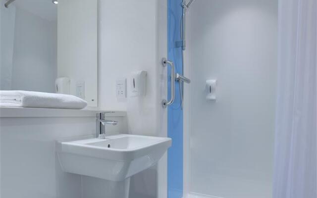 Travelodge Tewkesbury