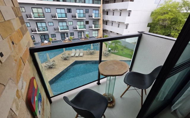 Flat Vista Piscina Bela Vista 202A by LP