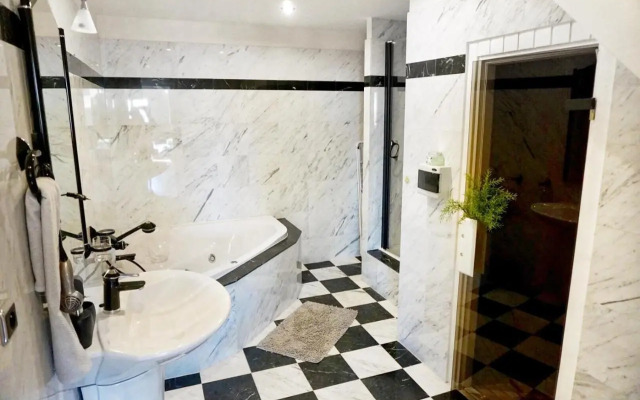 Rooftop Deluxe apartment