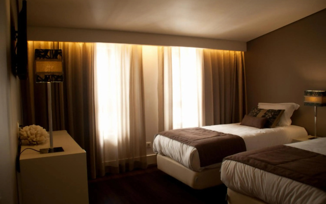 Aqua Ria Boutique Hotel