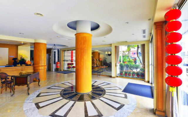 Apollo Hotel