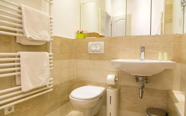 Balaton Delux Apartment