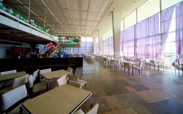 "Курорт Пицунда", корпус "Амзара"