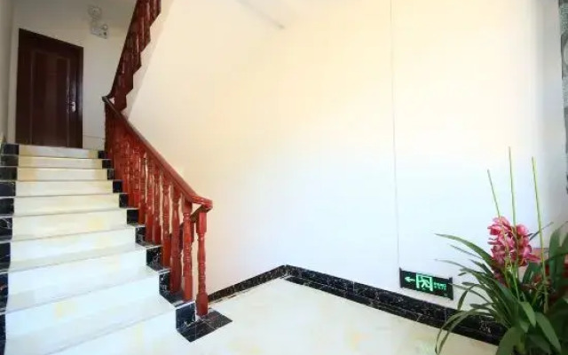 Mengjie Hostel
