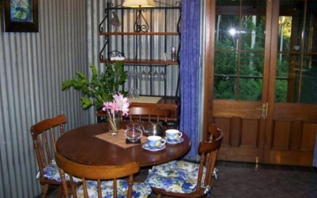 Gypsy Falls Waterfall Retreat