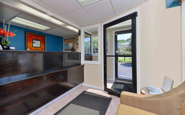 Americas Best Value Inn New London Mystic