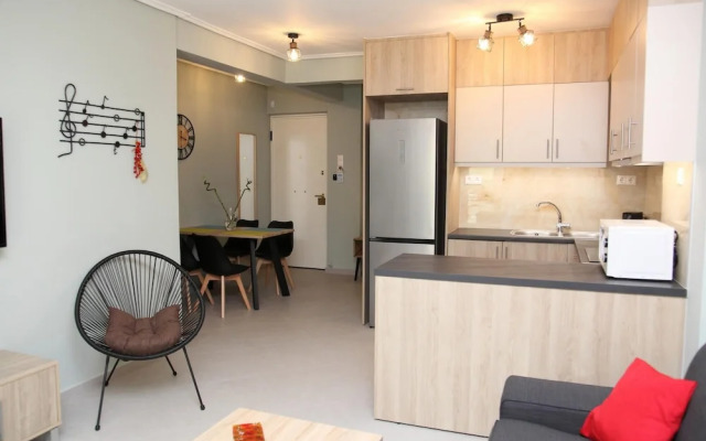 Ariadni s Athenian Apartment