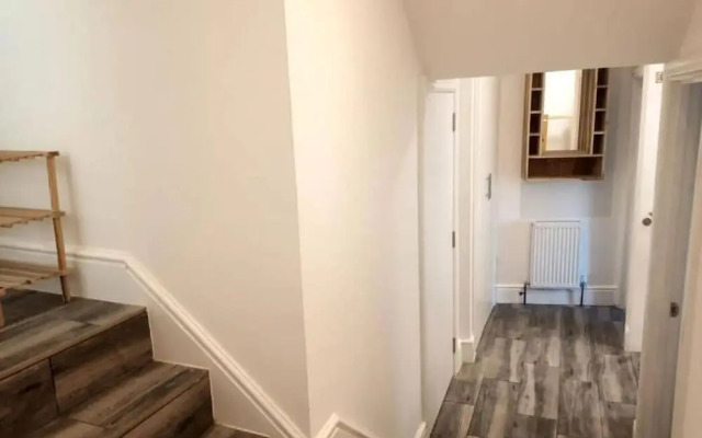 Stylish 2bed 2bath 8min to LondonBridge