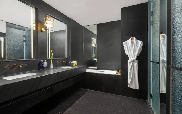 voco Suites Shanghai Hongqiao CBD by IHG