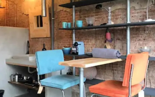 Studio in Canal Villa in the Old Centre Schiedam