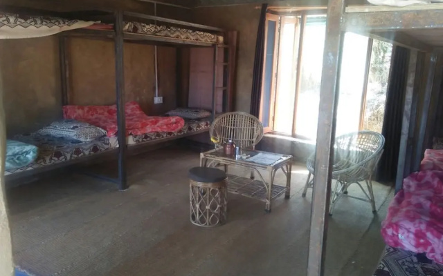 The Goat Village Dayara Bugyal - Hostel