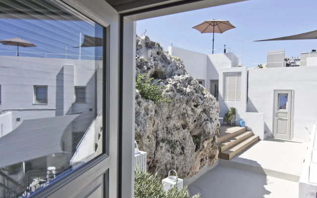 Lindos Comfy Suites