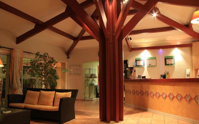 Logis Hotel Uzes Pont du Gard