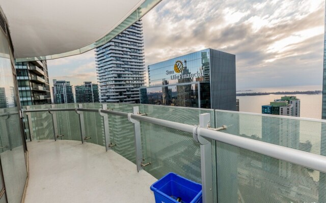 AOC Suites - Luxury Condo - City View