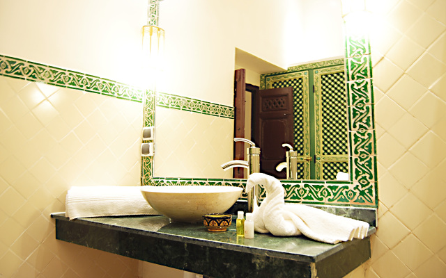 Riad Les Oliviers & Spa