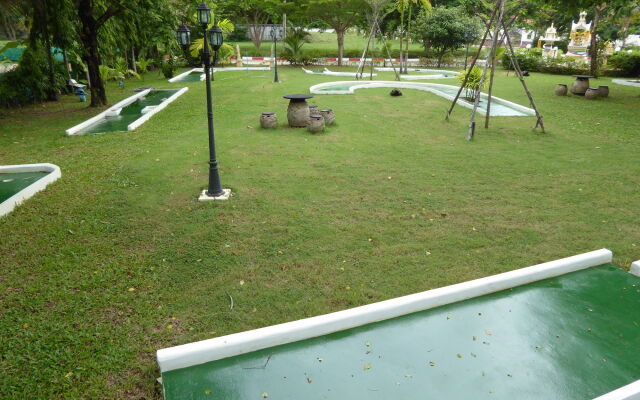 The Royal Tropical Beach at VIP Chain Resort