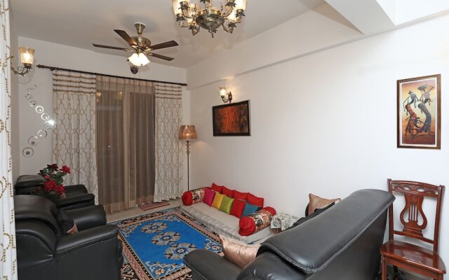 OYO 13172 Home Exotic 1BHK Pacific Golf Estate