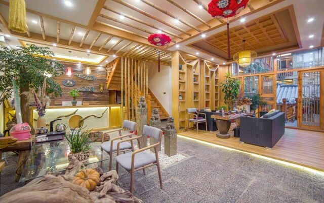 Love Inn Old Town Lijiang