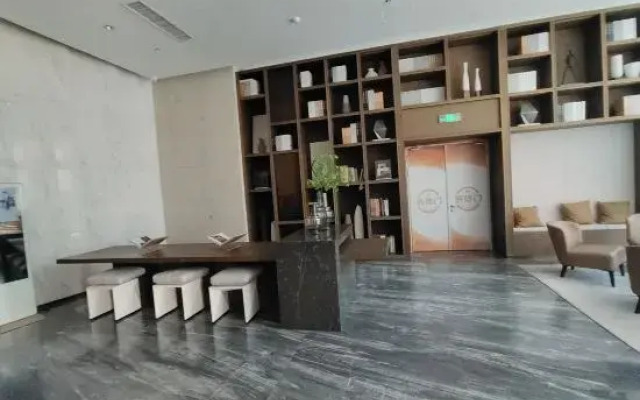 Baichen Executive Apartment (Shenzhen International Convention and Exhibition Center)