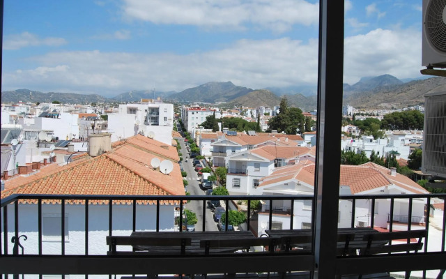 AP187 Coronado 78 - Parador