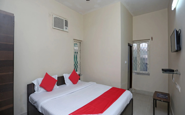 OYO 23623 Aakash Bika Guest House
