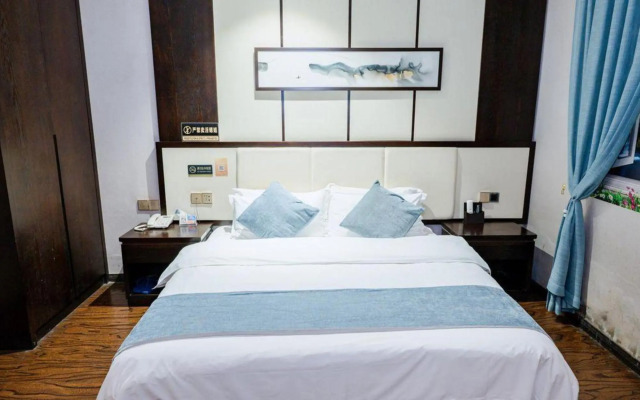 Yakeju Hotel