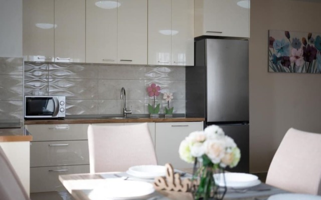 Skyline - Luxurious & Modern - A1