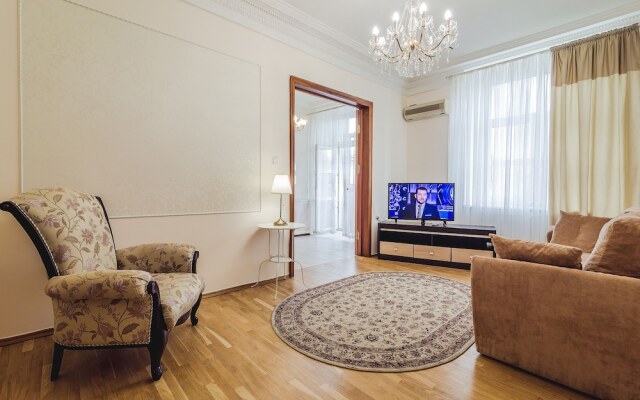 Premium Apartments Smolenskaya 6