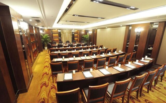 Gaoxiong Hotel