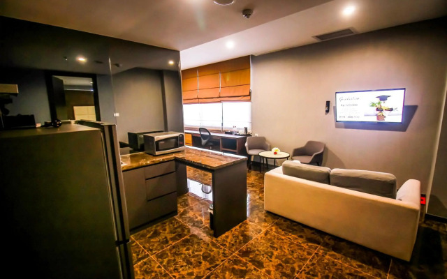 Asialink Hotel By Prasanthi