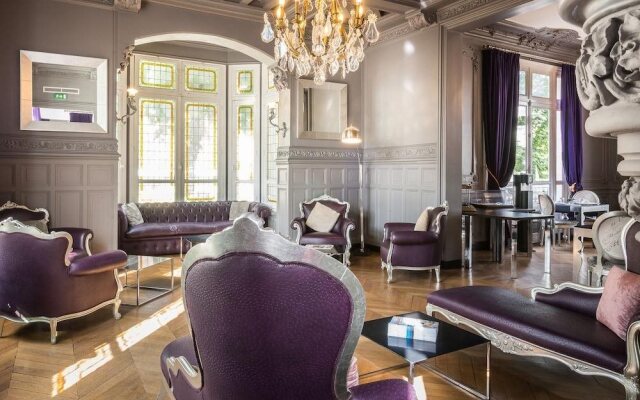 81 L'hotel