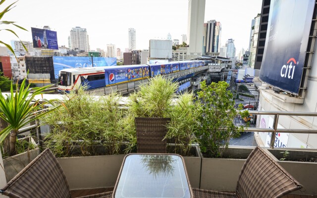 Sukhumvit Suites Hotel