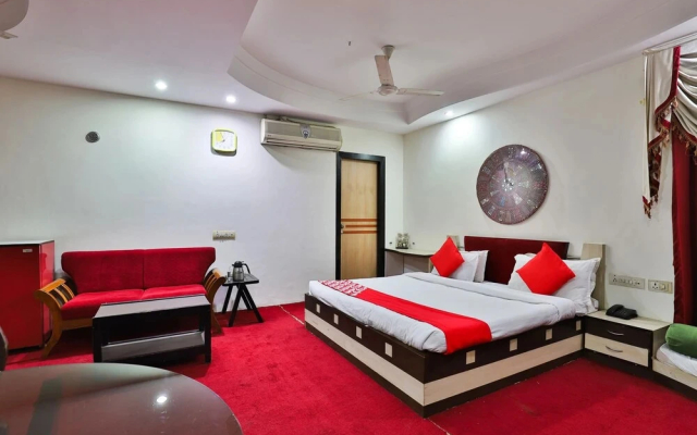 Hotel Gokul