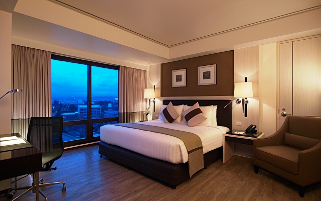 Seda Centrio - Newly Renovated