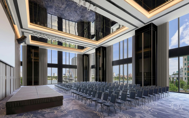 Courtyard by Marriott Danang Han River
