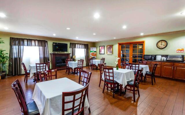 Quality Inn Arlington