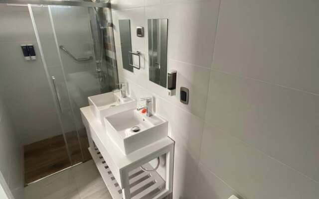 Apartment Of 1 Bedroom Plus Study With Sofa Bed