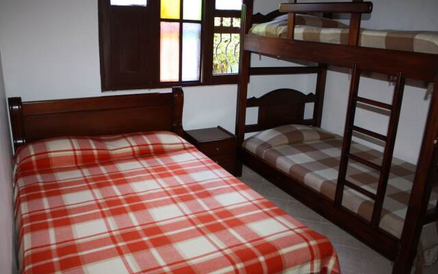 Hostal Los Juanes - Hostel