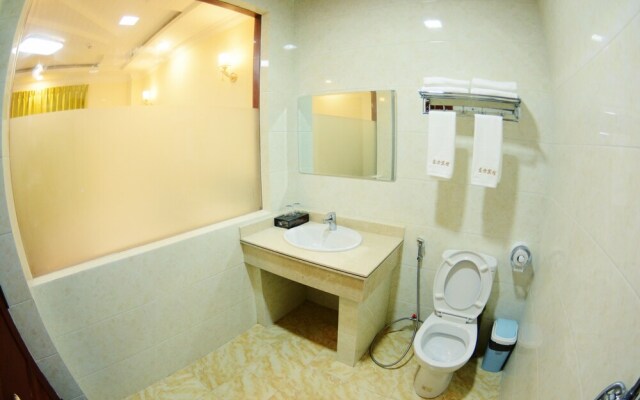 Shwe Hin Thar Hotel