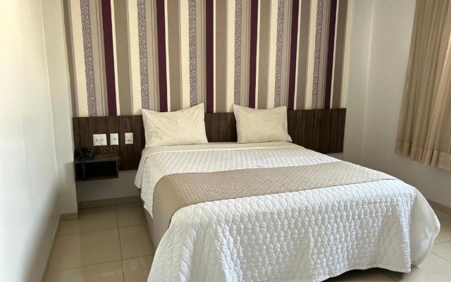 Premier Pallace Hotel