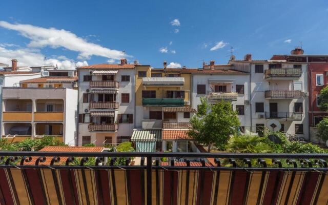 Apartments with a parking space Vrsar, Porec - 18912