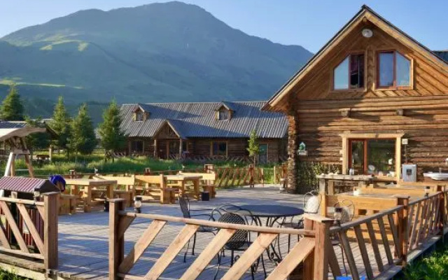 Hewu Nova Cabin (Old Village, Beautiful Peak Station, Hewu Bridge Store) – Outside – Altay