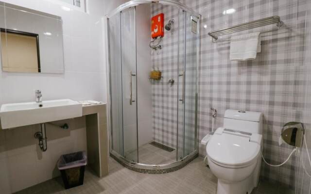 Kim Hostel 2 at  Morlang