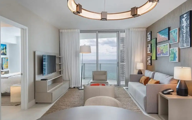 Hide Beach Residences