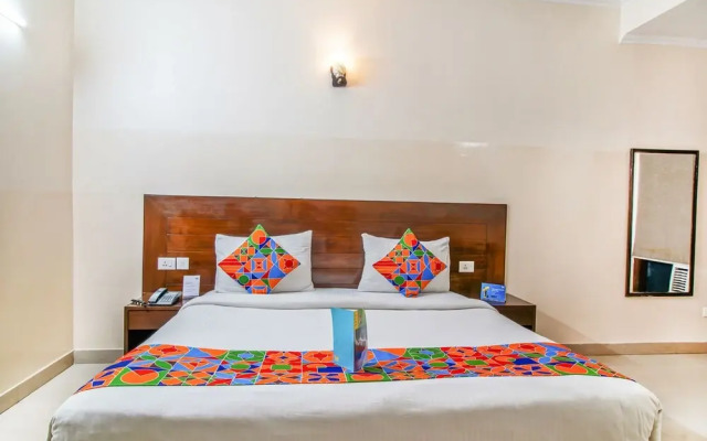 FabHotel Ashneer Residency
