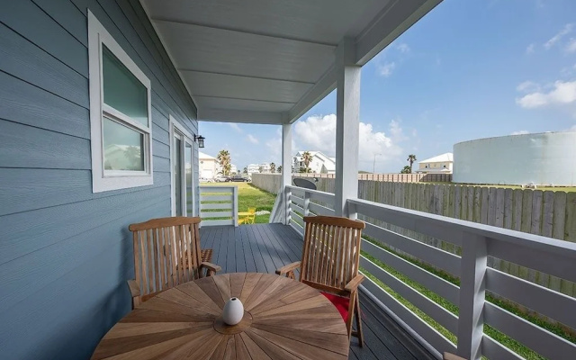 Downtime - 4 Br Home